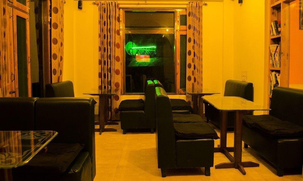 Fabhotel Greenwoods Inn دارامشالا المظهر الخارجي الصورة